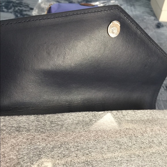 ❌SOLD❌NWT Givenchy Duetto Crossbody, Navy/Burgundy - Picture 5 of 8